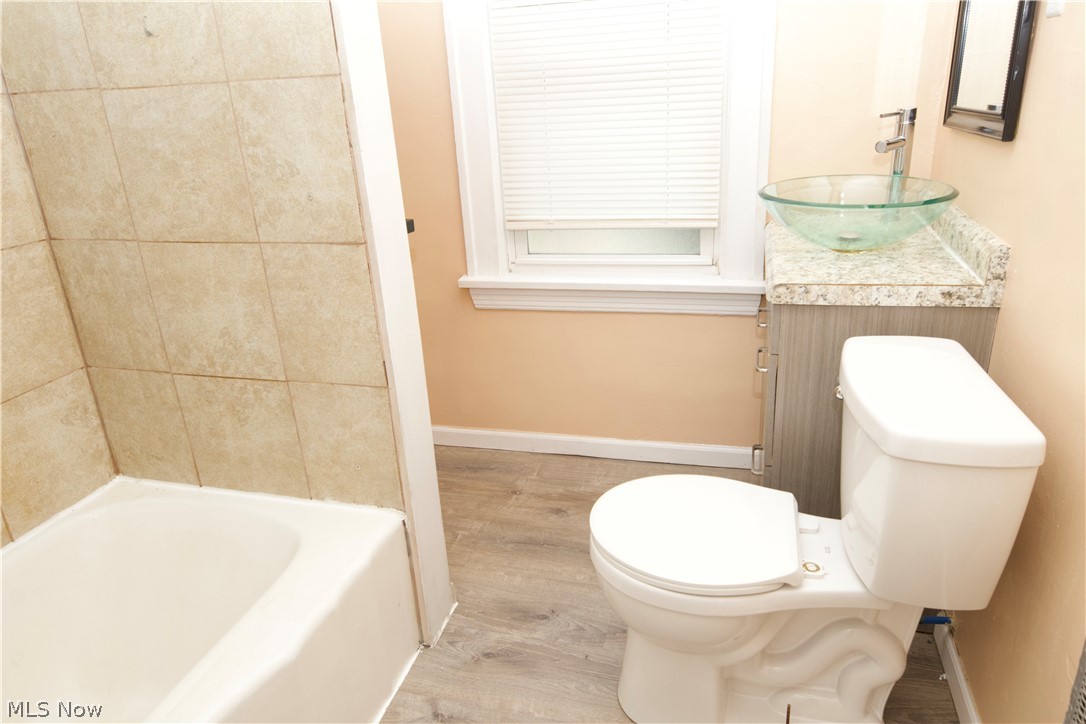 3533 W 120th Street Cleveland OH 44111