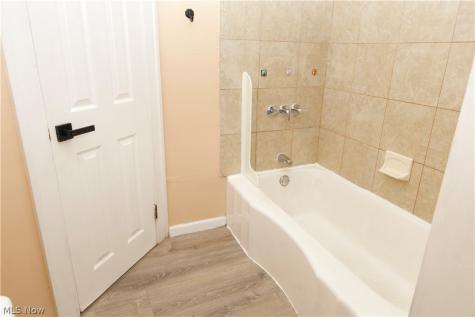 3533 W 120th Street Cleveland OH 44111