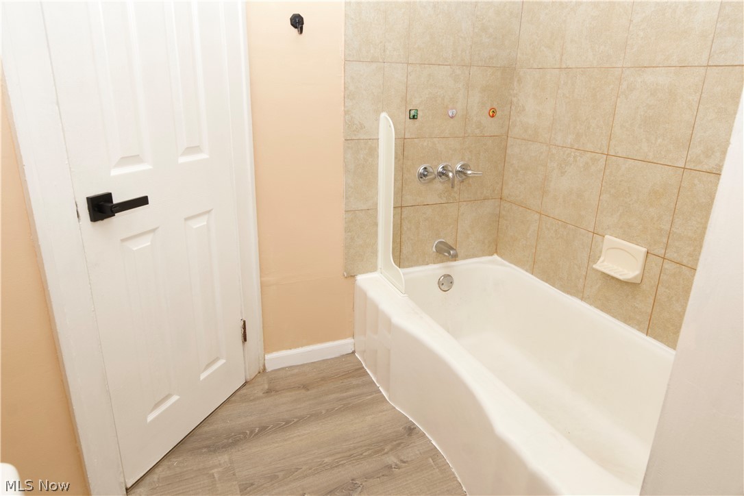 3533 W 120th Street Cleveland OH 44111