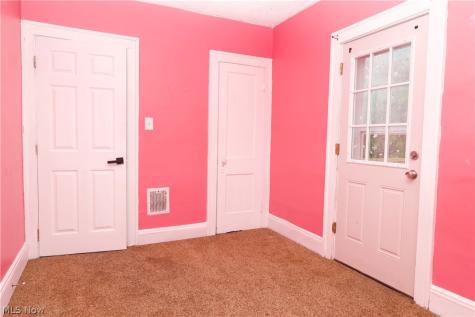 3533 W 120th Street Cleveland OH 44111
