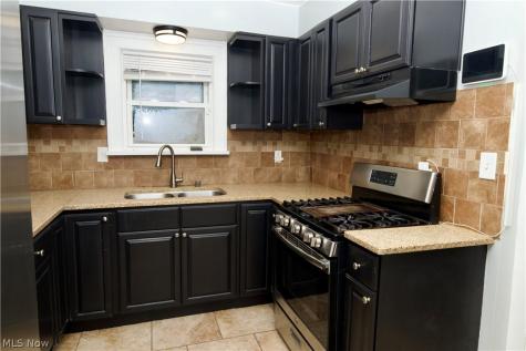 3533 W 120th Street Cleveland OH 44111