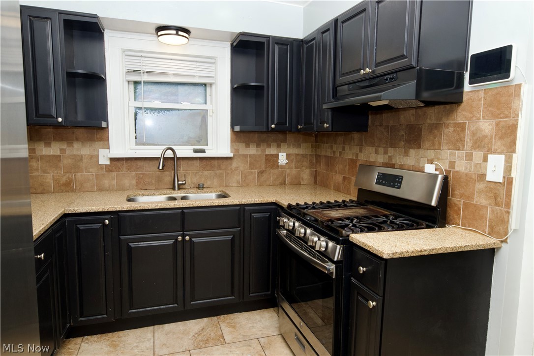3533 W 120th Street Cleveland OH 44111