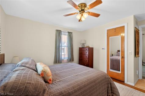 1208 39th Street NW Canton OH 44709