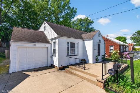 1208 39th Street NW Canton OH 44709