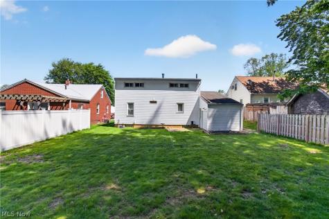1208 39th Street NW Canton OH 44709