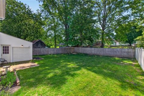 1208 39th Street NW Canton OH 44709