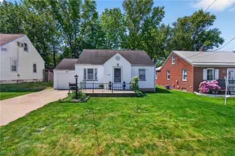 1208 39th Street NW Canton OH 44709