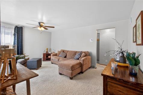 1208 39th Street NW Canton OH 44709