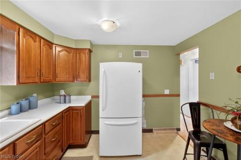 1208 39th Street NW Canton OH 44709