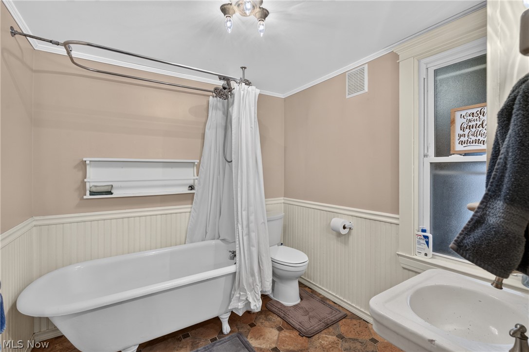 6228 Avon Lake Road Spencer OH 44275