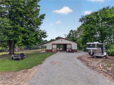 6228 Avon Lake Road Spencer OH 44275