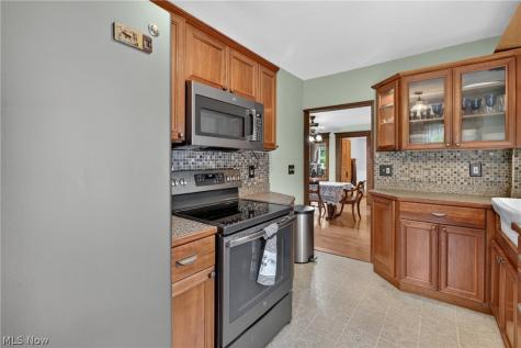 6228 Avon Lake Road Spencer OH 44275
