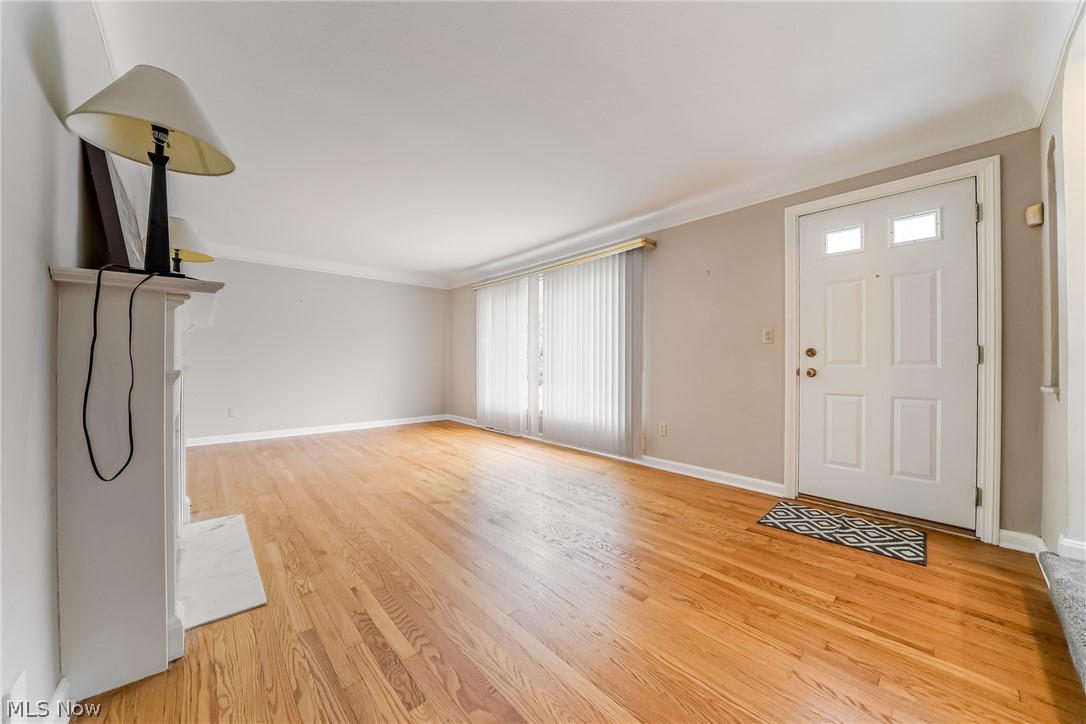 4828 Westbourne Road Lyndhurst OH 44124