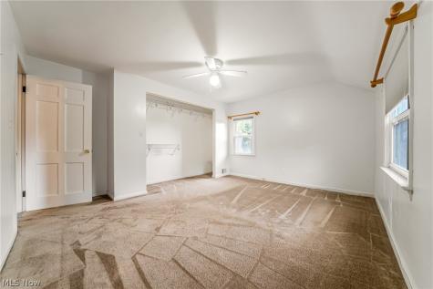 4828 Westbourne Road Lyndhurst OH 44124