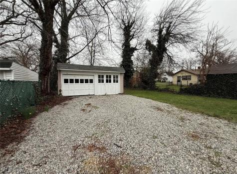 747 Brownell Avenue Lorain OH 44052