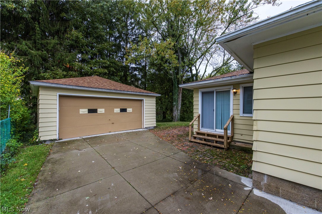 668 Cliffside Drive Akron OH 44313