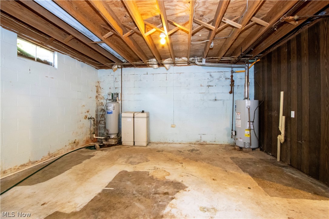 945 State Route 95 Perrysville OH 44864