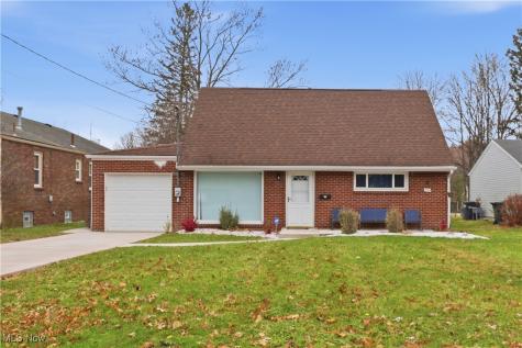 354 Ewing Road Youngstown OH 44512