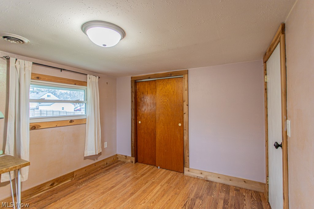 4841 Damon Avenue NW Warren OH 44483