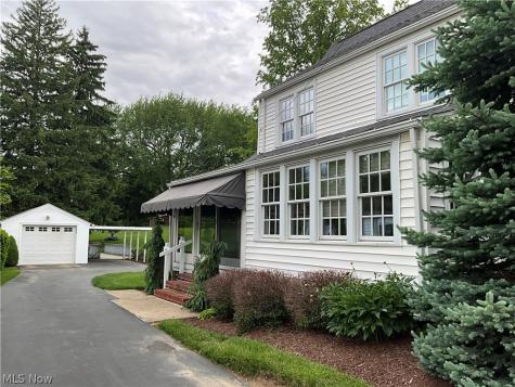 134 Park Avenue New London OH 44851