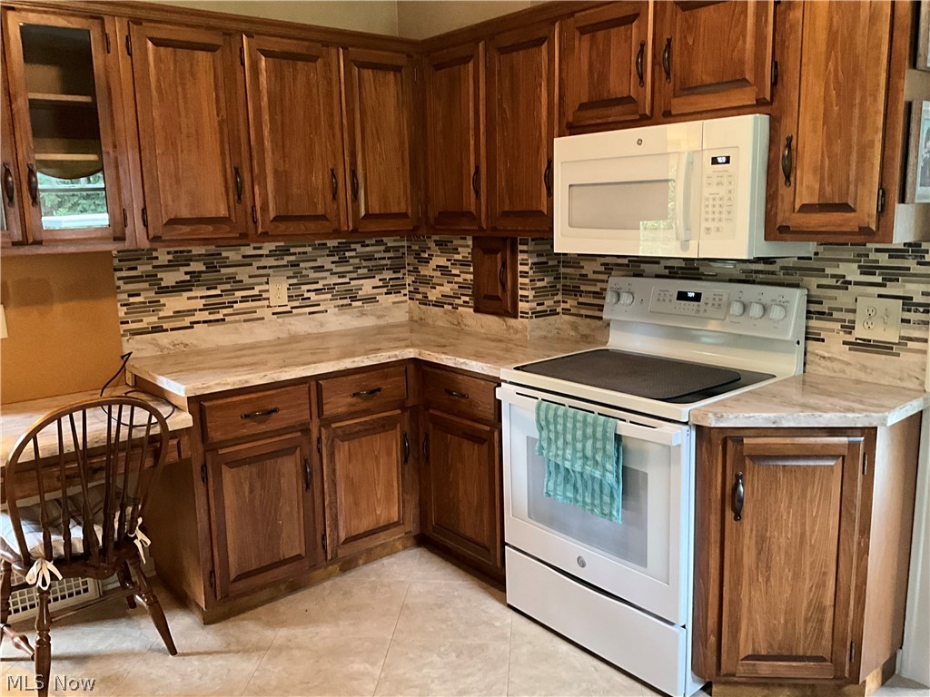 134 Park Avenue New London OH 44851