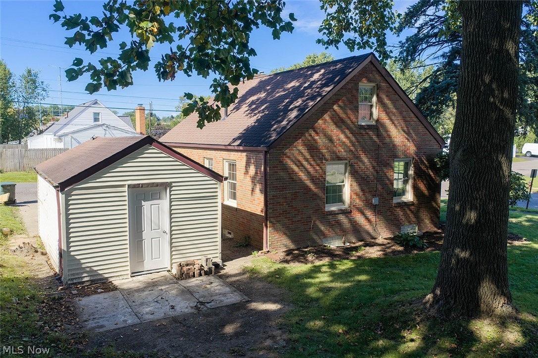1588 25th Street NW Canton OH 44709