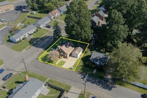1588 25th Street NW Canton OH 44709