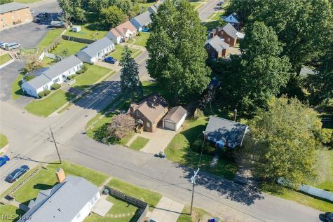1588 25th Street NW Canton OH 44709