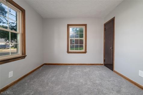 1588 25th Street NW Canton OH 44709