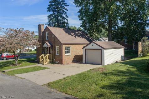 1588 25th Street NW Canton OH 44709