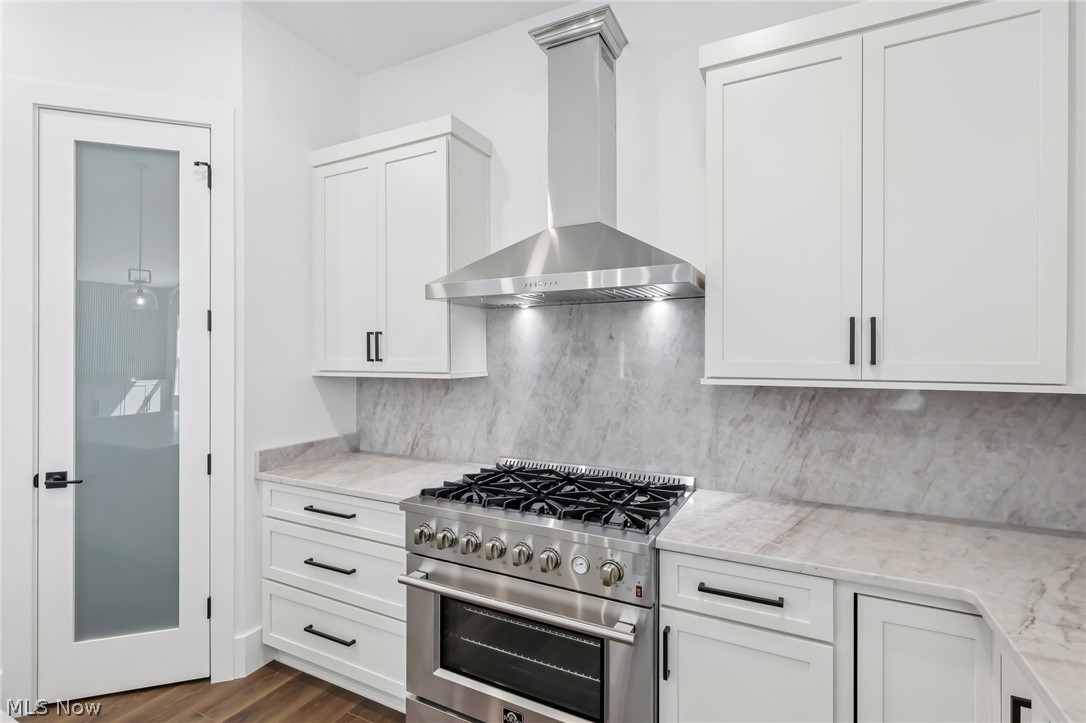 30603 Carlton Avenue Westlake OH 44145