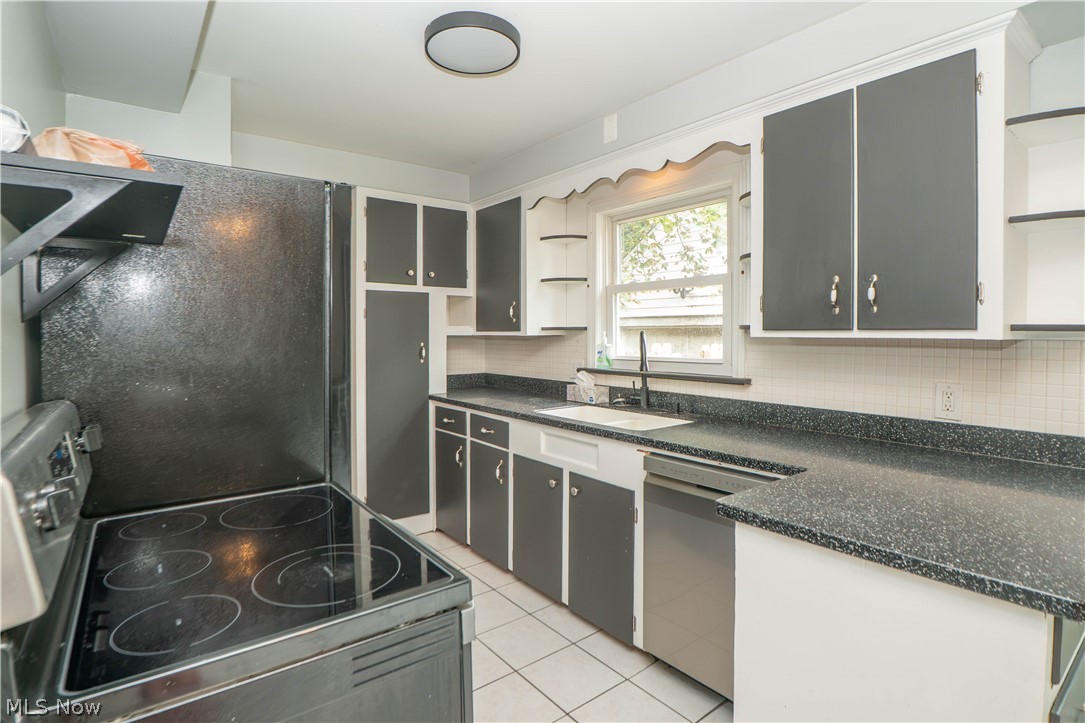 1209 Spangler Road NE Canton OH 44714