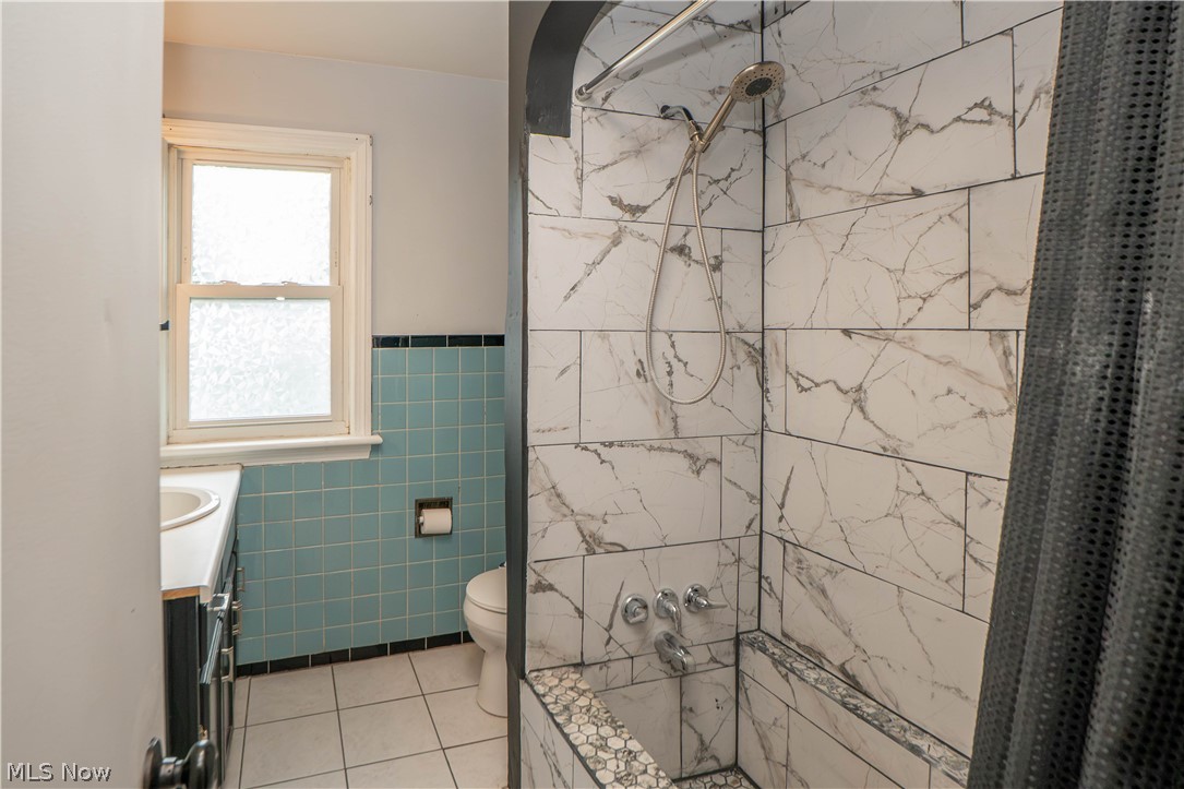 1209 Spangler Road NE Canton OH 44714