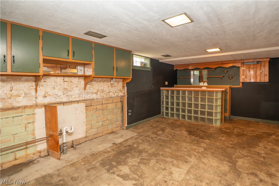 1209 Spangler Road NE Canton OH 44714