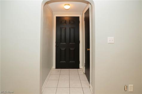 1209 Spangler Road NE Canton OH 44714