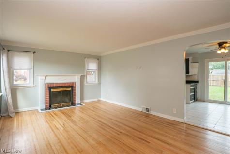 1209 Spangler Road NE Canton OH 44714