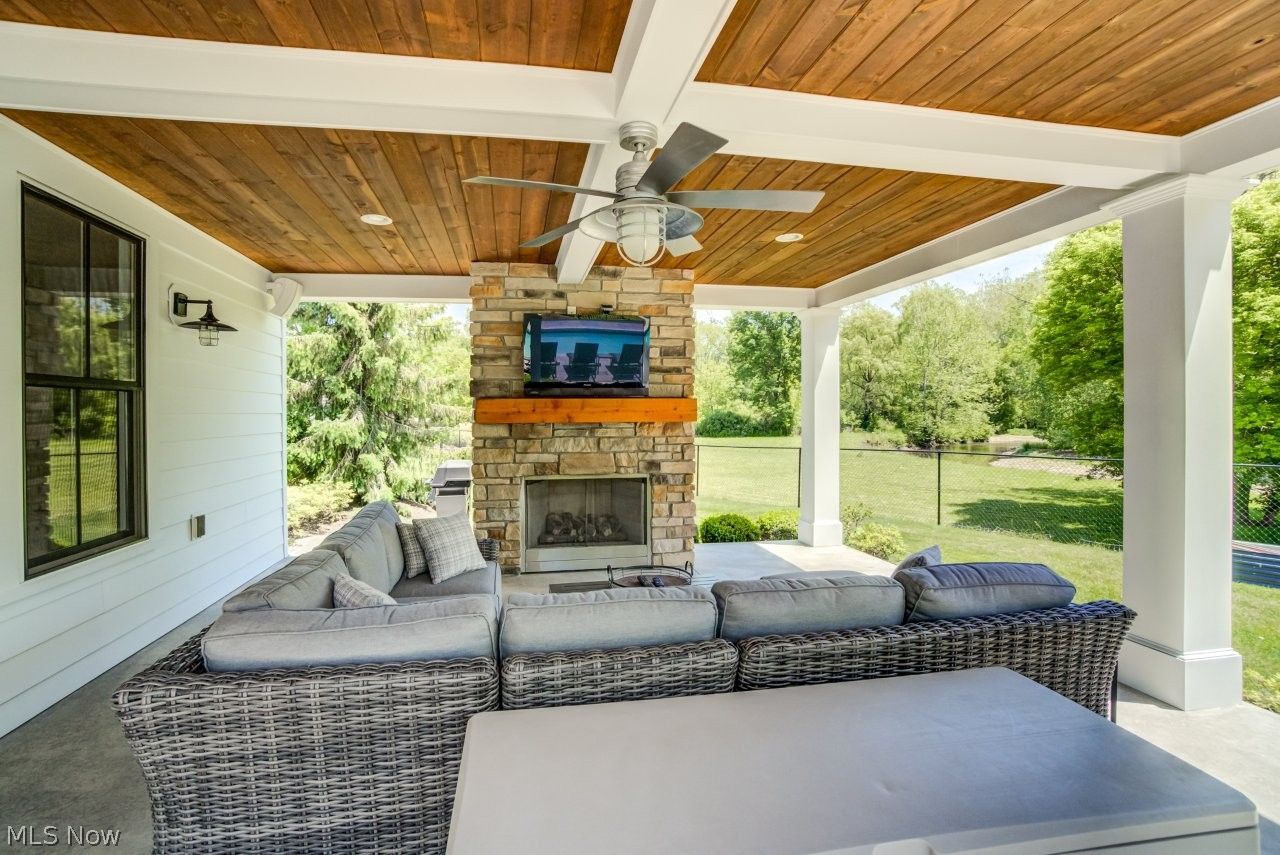 260 Bramley Court Chagrin Falls OH 44022