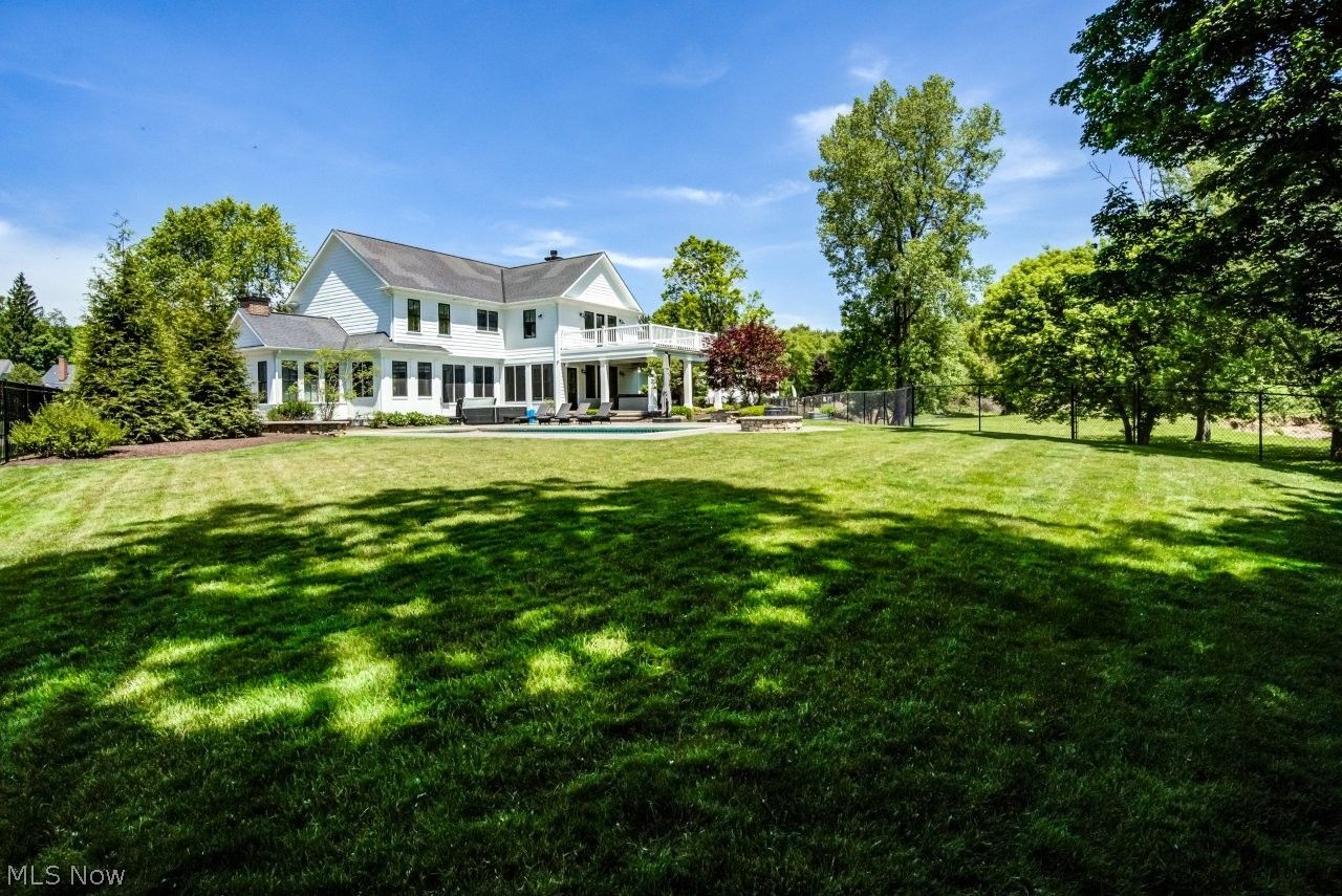 260 Bramley Court Chagrin Falls OH 44022