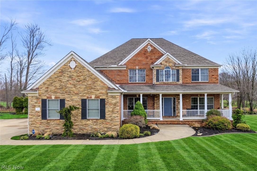 317 E Edinburgh Drive Highland Heights OH 44143