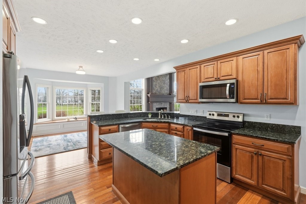 317 E Edinburgh Drive Highland Heights OH 44143