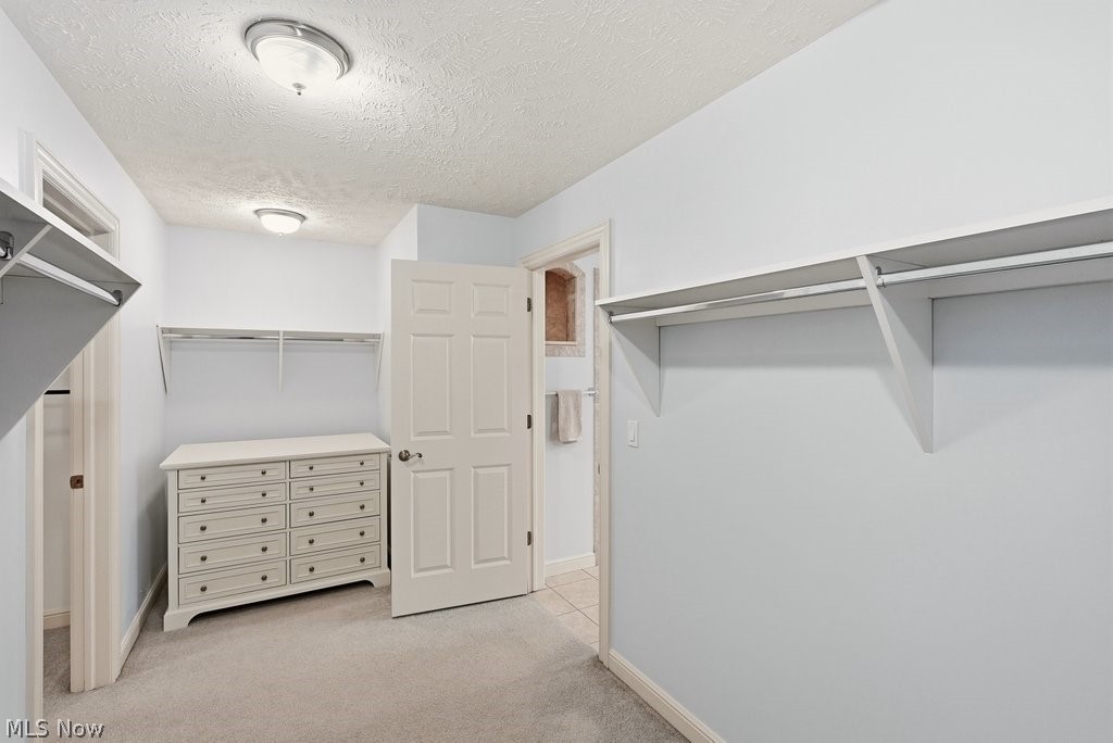 317 E Edinburgh Drive Highland Heights OH 44143