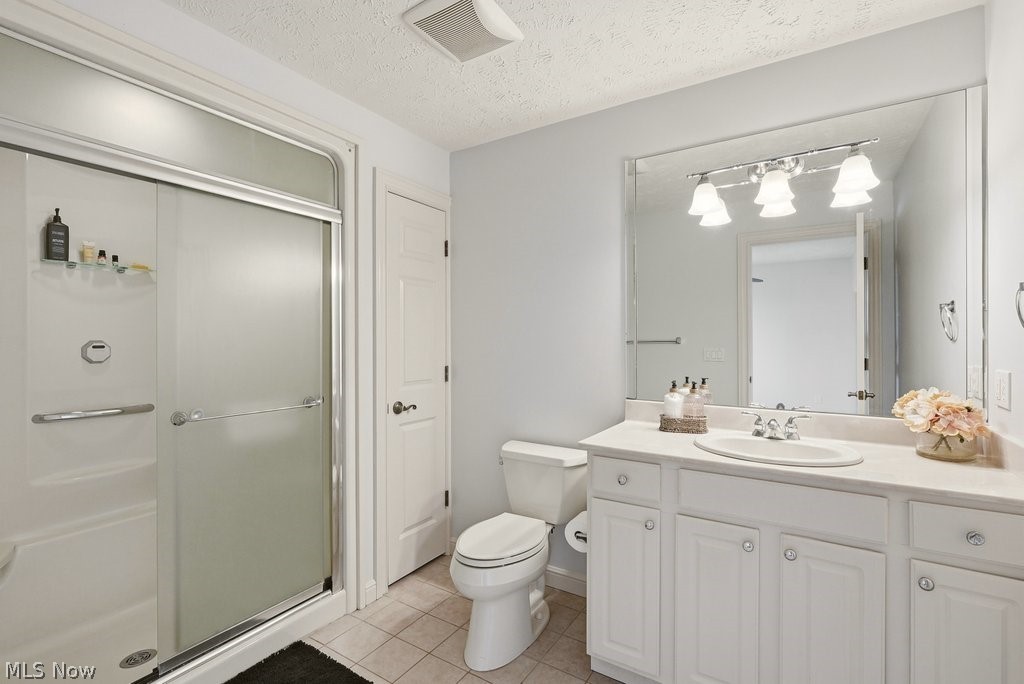 317 E Edinburgh Drive Highland Heights OH 44143