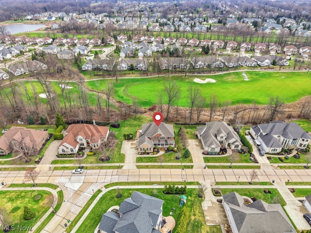 317 E Edinburgh Drive Highland Heights OH 44143