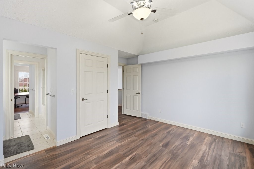 317 E Edinburgh Drive Highland Heights OH 44143