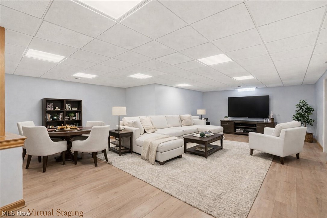317 E Edinburgh Drive Highland Heights OH 44143