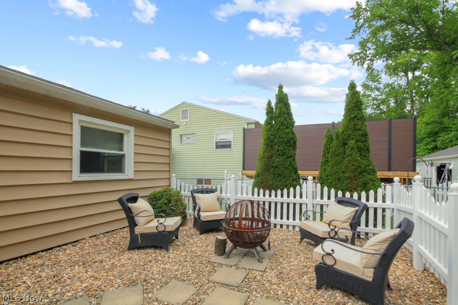 1423 Bexley Drive Youngstown OH 44515