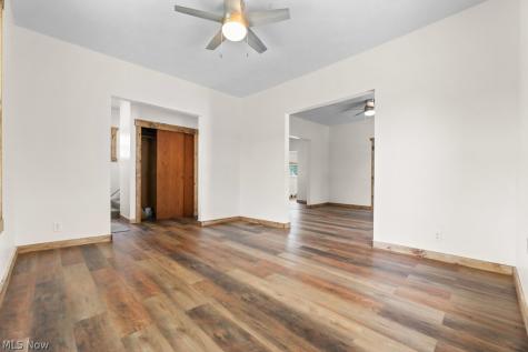 215 E Pennsylvania Avenue Sebring OH 44672