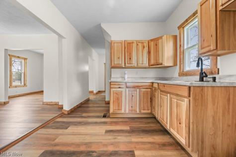 215 E Pennsylvania Avenue Sebring OH 44672