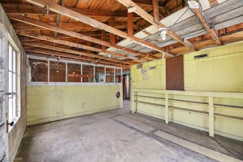 215 E Pennsylvania Avenue Sebring OH 44672