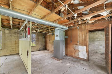 215 E Pennsylvania Avenue Sebring OH 44672